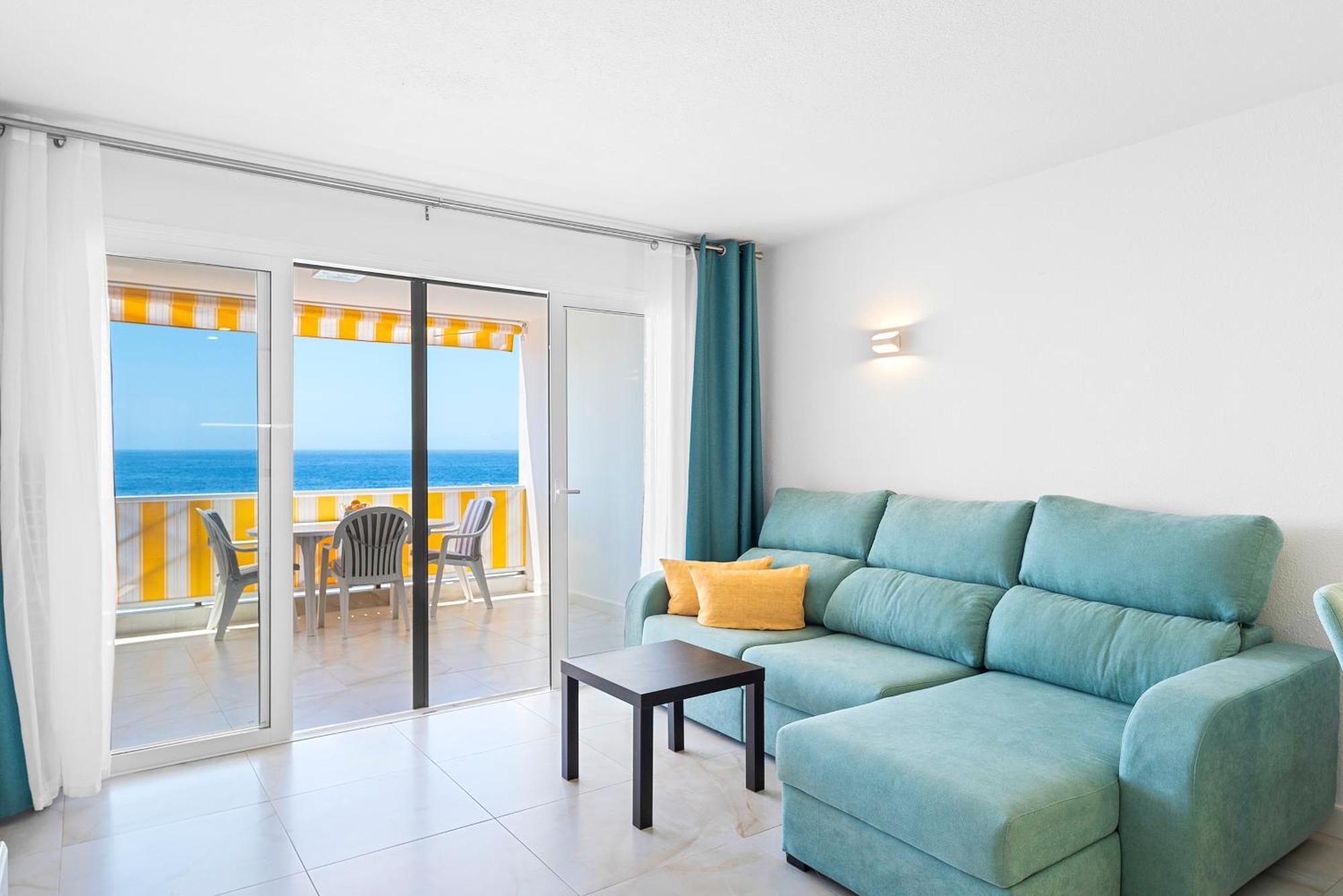 Neptuno Ocean View, Beach Line With Pool Puerto de Santiago  Buitenkant foto