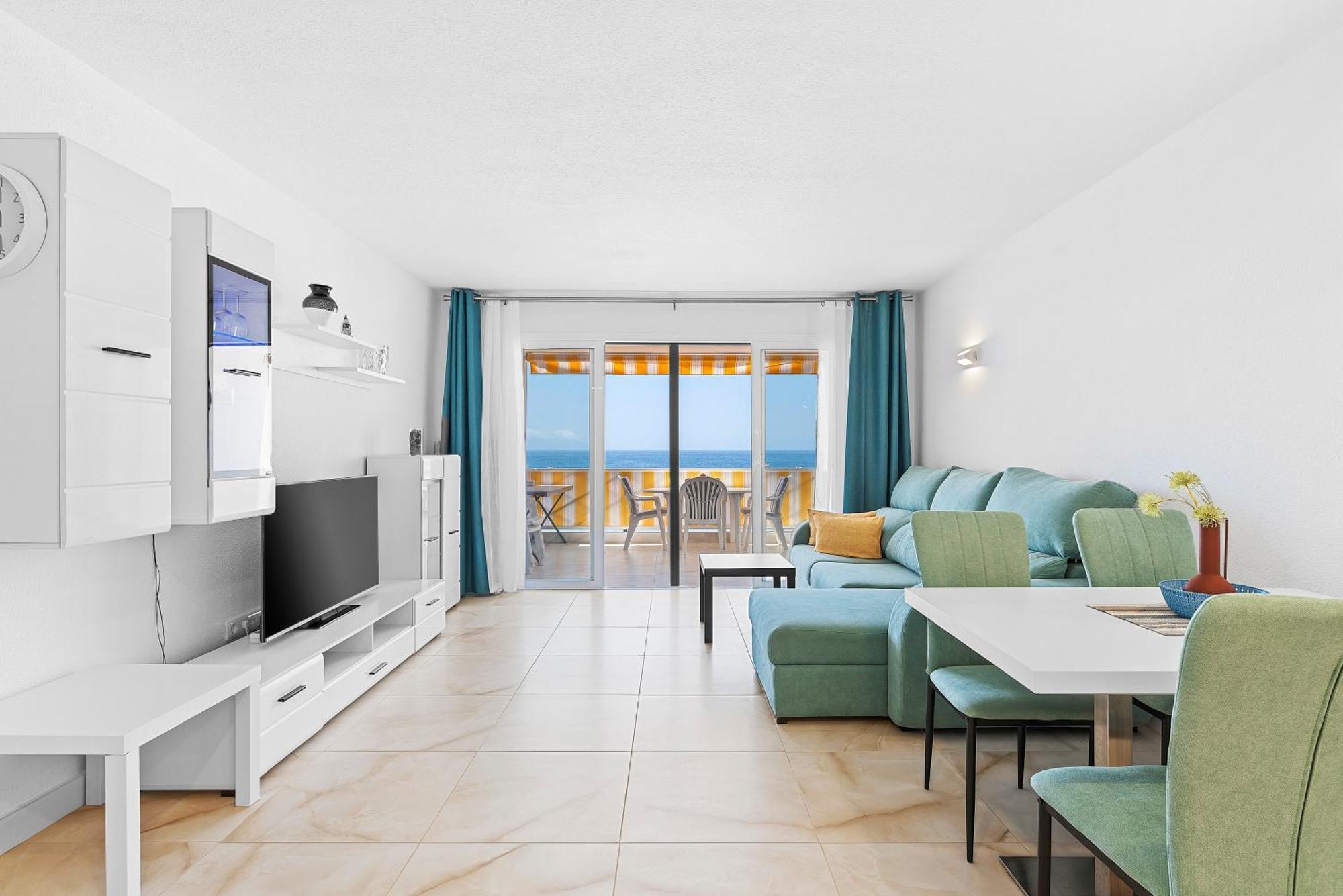 Neptuno Ocean View, Beach Line With Pool Puerto de Santiago  Buitenkant foto