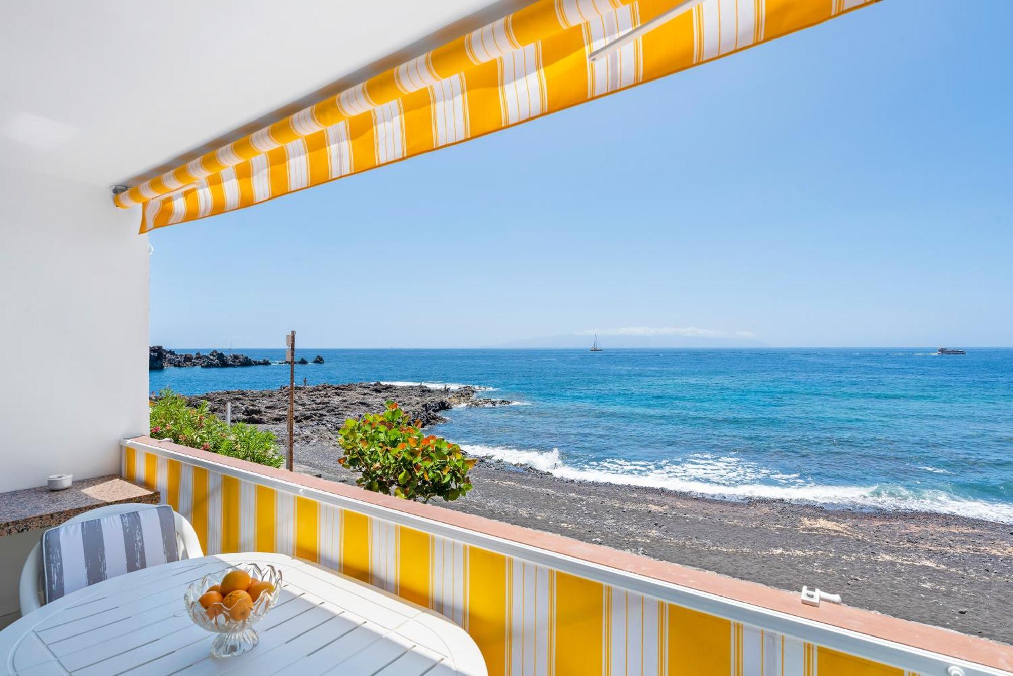 Neptuno Ocean View, Beach Line With Pool Puerto de Santiago  Buitenkant foto
