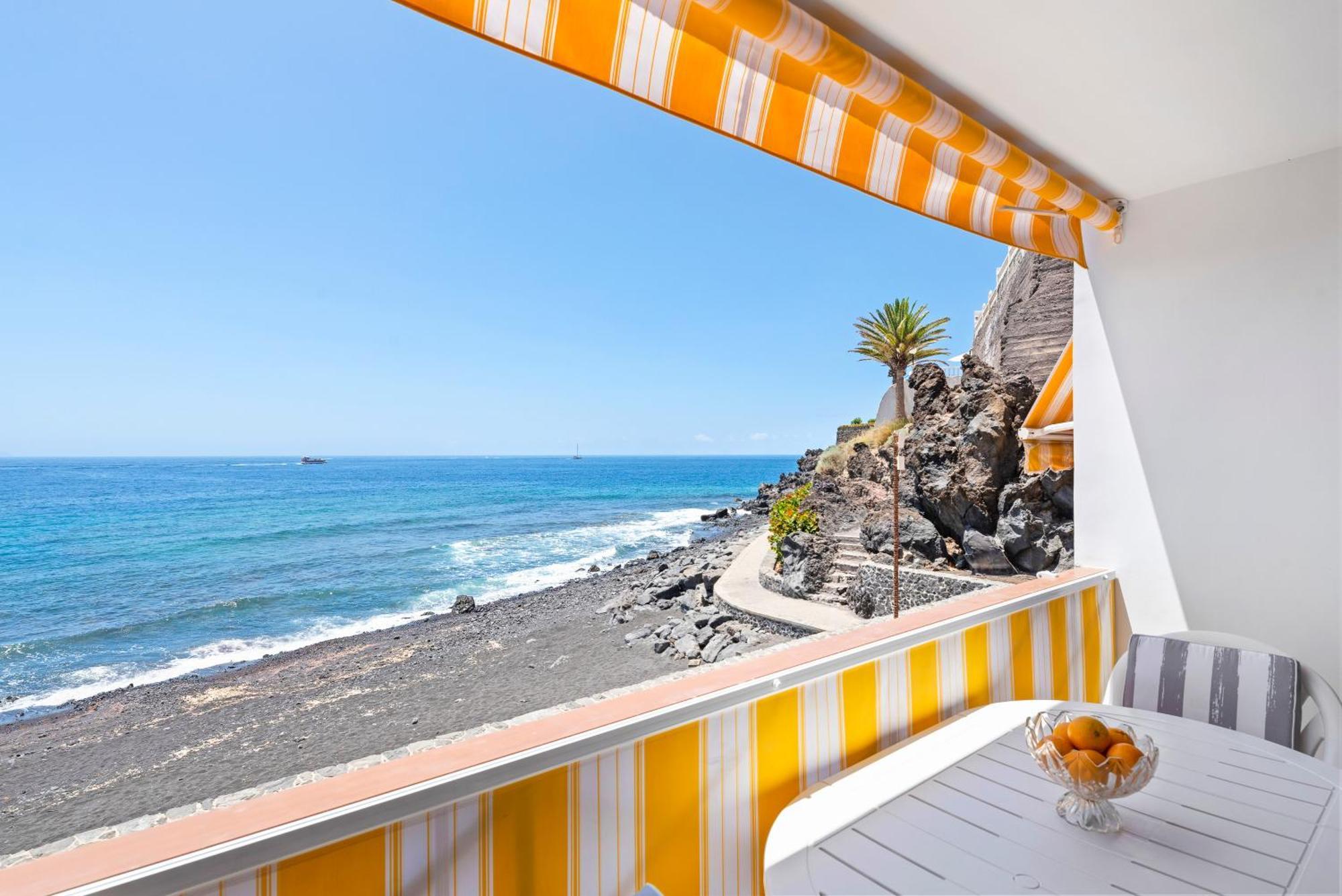 Neptuno Ocean View, Beach Line With Pool Puerto de Santiago  Buitenkant foto