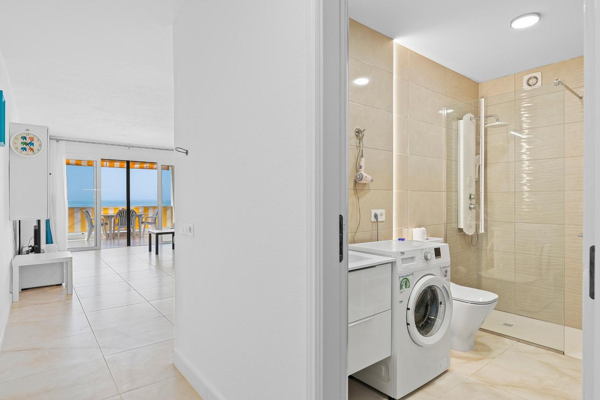 Neptuno Ocean View, Beach Line With Pool Puerto de Santiago  Buitenkant foto